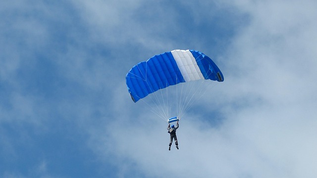 seskok padákem